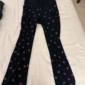 Old Navy Floral Maternity Pajama Pants